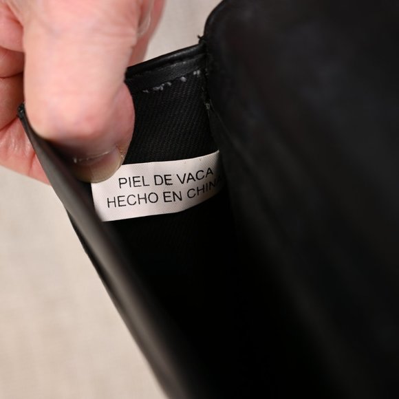 Black Leather Cross Body Bag - Picture 6 of 8